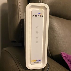 Arris SURFboard SB8200